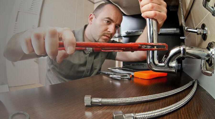 Expert burst pipe repair services in Hazel, KY